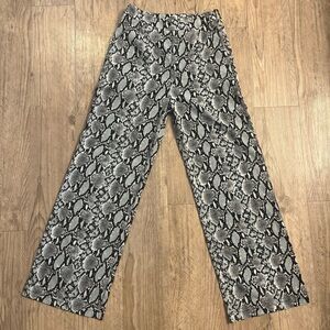 SHEIN Snakeskin Pattern Pants Size S/ US 4